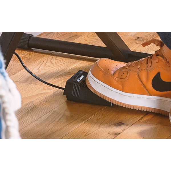 Цифрове сценічне фортепіано ALESIS CONCERT