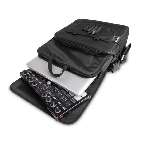 Сумка для DJ обладнання UDG Ultimate CourierBag DeLuxe Black Сумка для DJ обладнання UDG Ultimate CourierBag DeLuxe Black