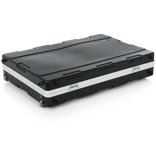 Кейс для мікшерного пульта GATOR G-MIX 24X36 Кейс для мікшерного пульта GATOR G-MIX 24X36