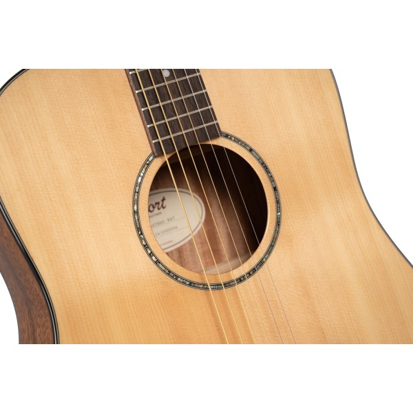Акустична гітара CORT EARTH 60 (Natural Gloss) Акустична гітара CORT EARTH 60 (Natural Gloss)