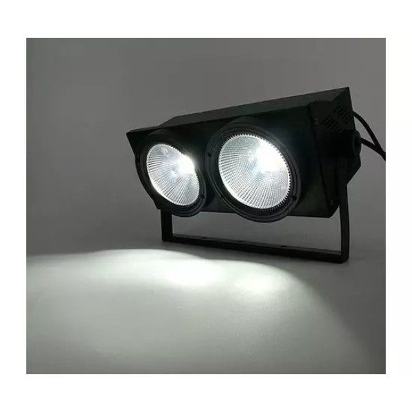 Світлодіодний бліндер POWERLIGHT COB 2100 Світлодіодний бліндер POWERLIGHT COB 2100