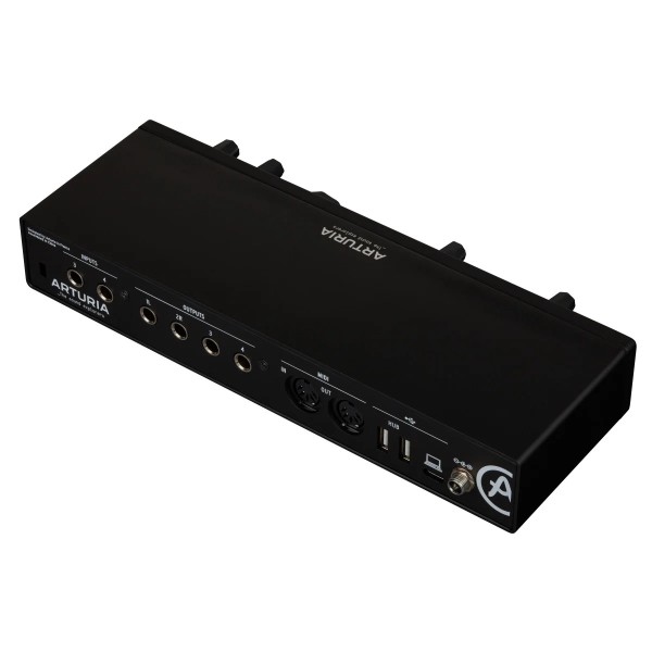 Аудіоінтерфейс Arturia MiniFuse 4 (Black)