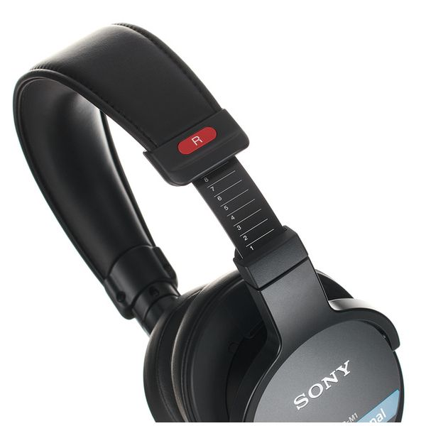 Студійні навушники SONY PRO MDR-M1