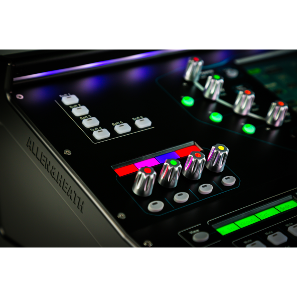 Цифровий мікшерний пульт Allen Heath SQ-6