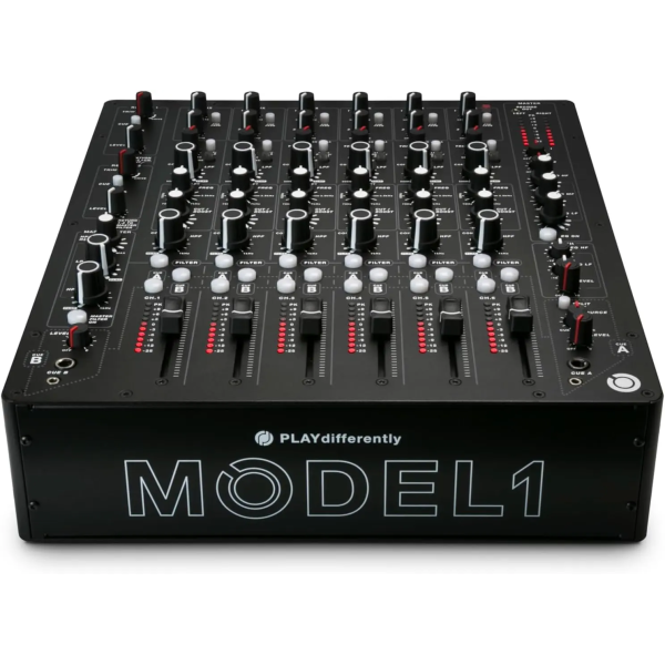 Аналоговий DJ-мікшер PLAYdifferently MODEL 1