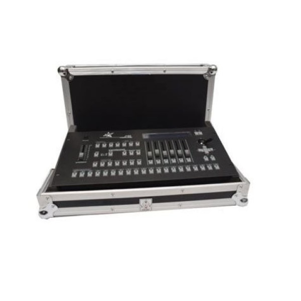 DMX Контролер Emiter-S PR-3512CN Pilot 2000 Controller у транспортувальному кейсі DMX Контролер Emiter-S PR-3512CN Pilot 2000 Controller у транспортувальному кейсі
