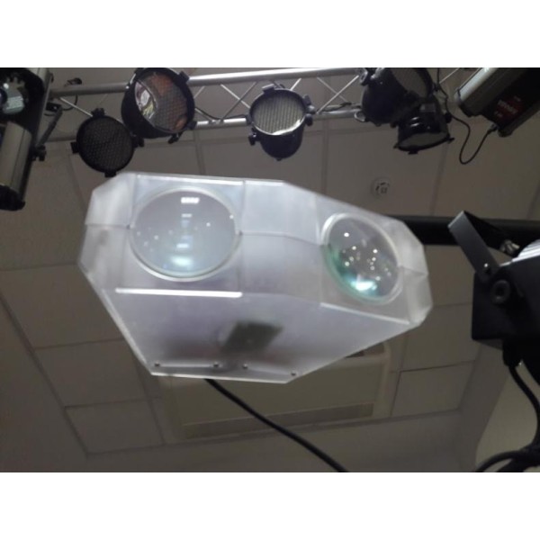 Світловий LED прилад New Light VS-9A Dual Heads LED Moon Flower Effect Light