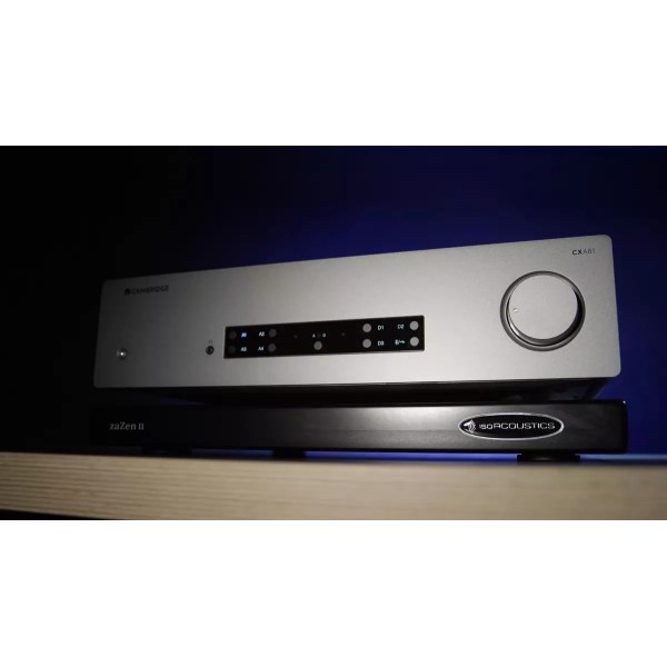 Підставка для програвача вінілу IsoAcoustics zaZen II Підставка для програвача вінілу IsoAcoustics zaZen II