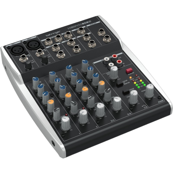 Аналоговий мікшер Behringer XENYX 802S