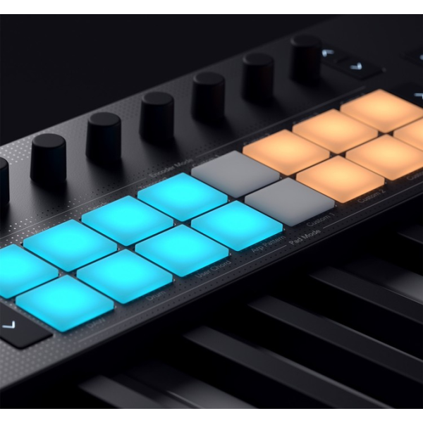 MIDI-клавіатура NOVATION Launchkey Mini 37 MK4 MIDI-клавіатура NOVATION Launchkey Mini 37 MK4